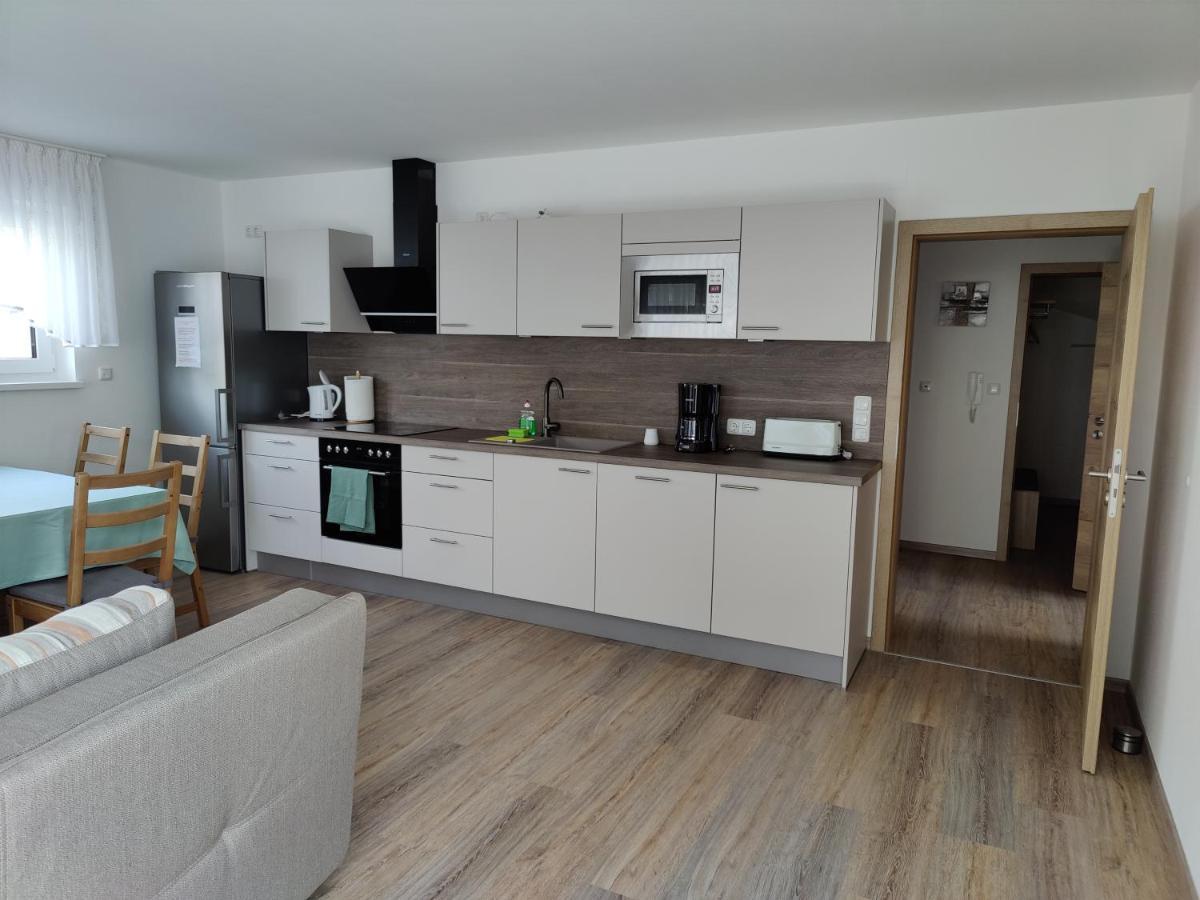 Ferienwohnung Elisabeth 1 Ґунценгаузен Екстер'єр фото