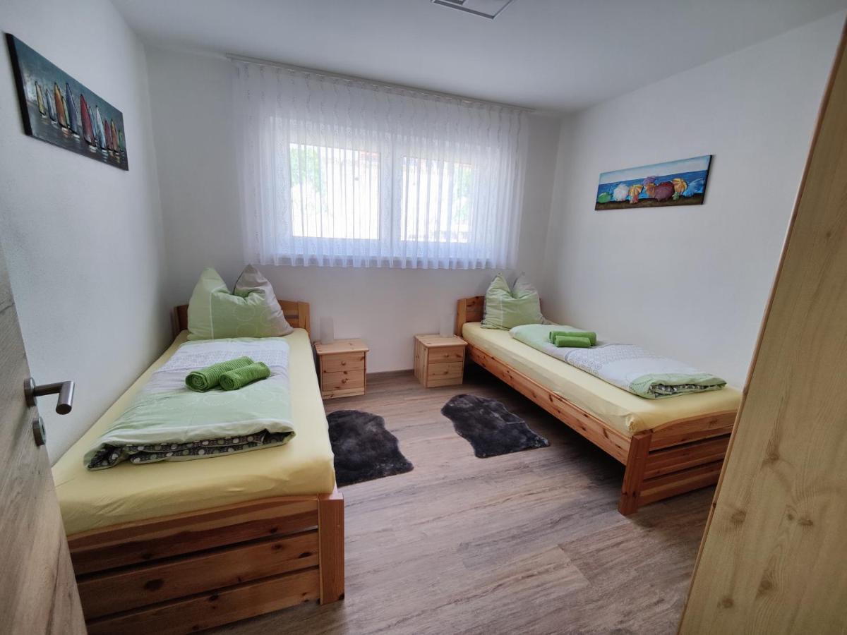 Ferienwohnung Elisabeth 1 Ґунценгаузен Екстер'єр фото
